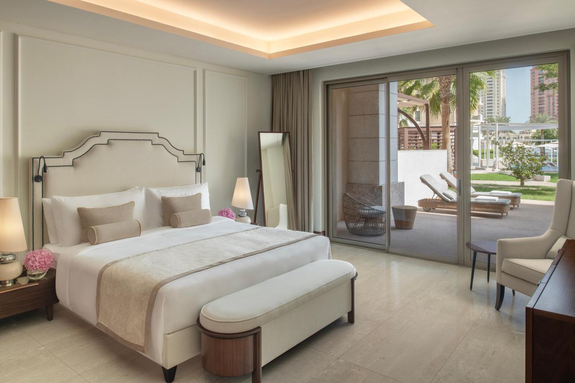 Отель The St. Regis Marsa Arabia Island, The Pearl Qatar Доха Экстерьер фото